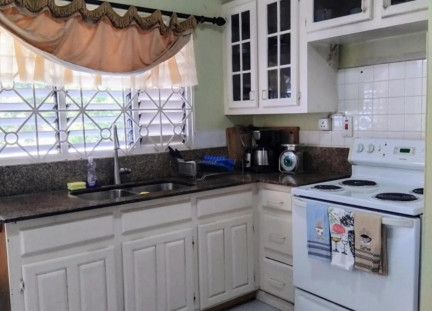 Comfy Home Montego Bay 0*,  Jamaica