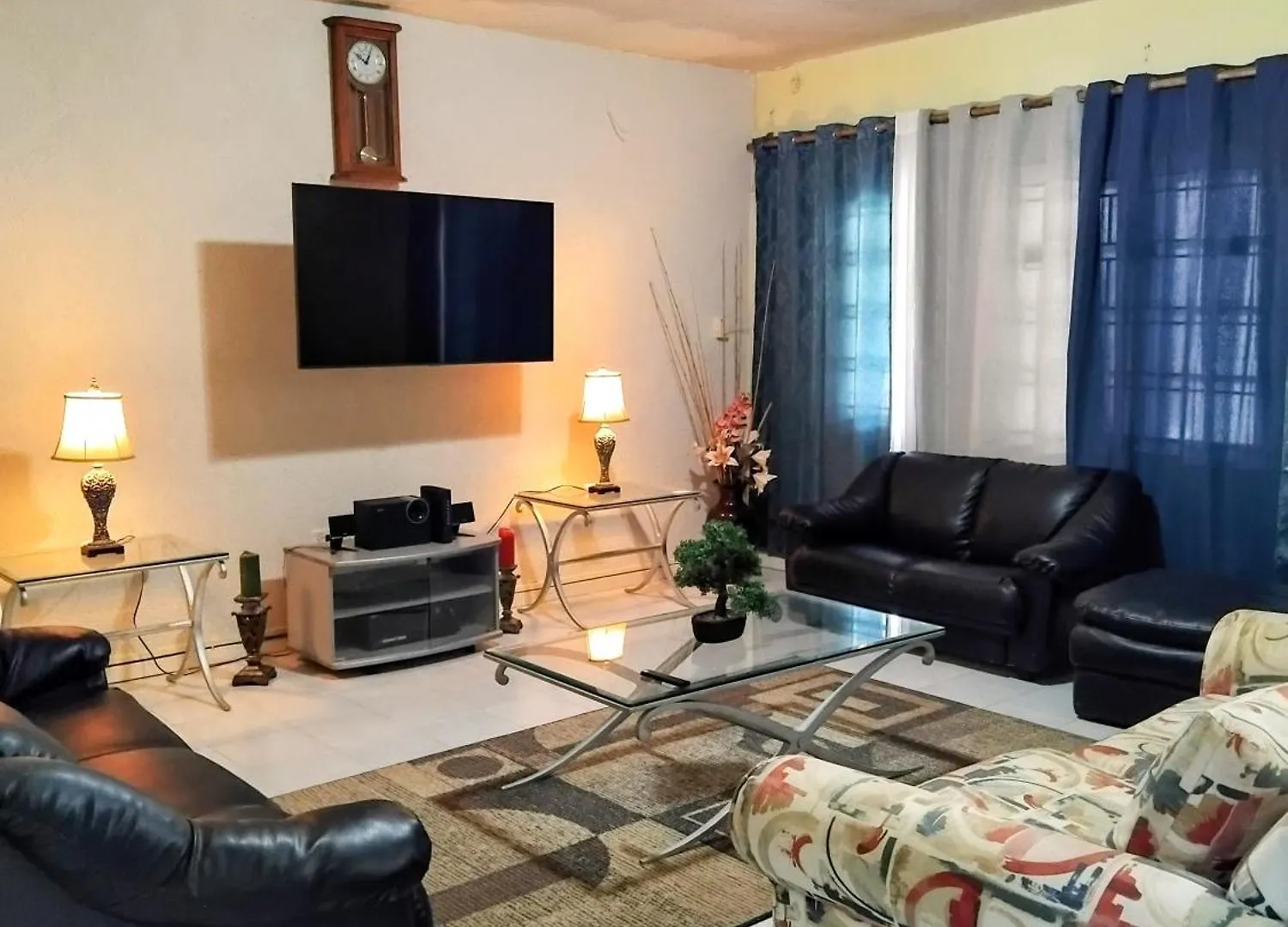 Comfy Home Μοντέγκο Μπέυ 0*,